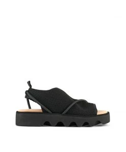 ISSEY MIYAKE X UN WOMEN Bind