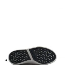 ISSEY MIYAKE X UN WOMEN Cover