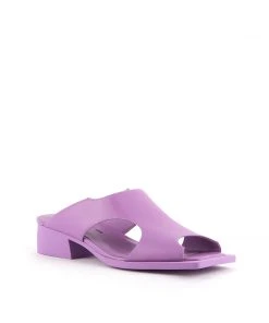 ISSEY MIYAKE X UN WOMEN Fin Sandal