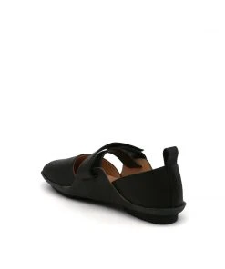 ISSEY MIYAKE X UN Lilt Pump