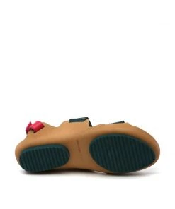 ISSEY MIYAKE X UN Lilt Sandal WOMEN