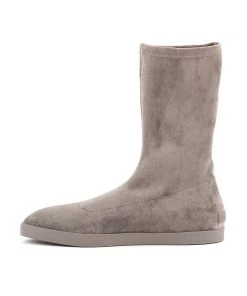 ISSEY MIYAKE X UN Skin Boot WOMEN