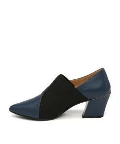 ISSEY MIYAKE X UN Wrap Mid WOMEN 23 ISSEY MIYAKE X UN Wrap Mid WOMEN